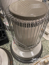 將圖片載入圖庫檢視器 【美舍出租】【煤油暖爐租租租】日本 TOYOTOMI KS-67系列 機械式對流型 煤油暖爐 12坪 電池式免插電 遠紅外線  戶外 露營 周租6日