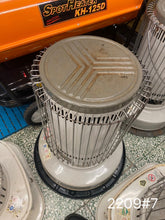 將圖片載入圖庫檢視器 【美舍出租】【煤油暖爐租租租】日本 TOYOTOMI KS-67系列 機械式對流型 煤油暖爐 12坪 電池式免插電 遠紅外線  戶外 露營 周租6日